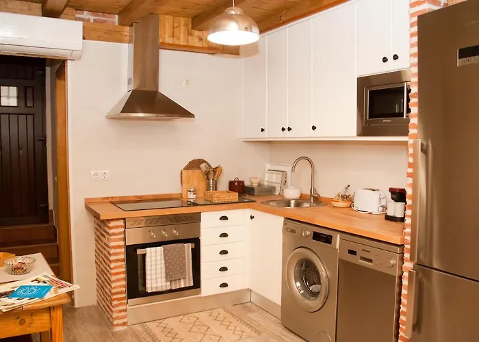 La Casita Del Portal * Pedro Bernardo